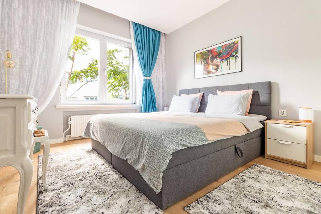 European Heart 2-Bedroom Flat. Bruxelles Exterior foto